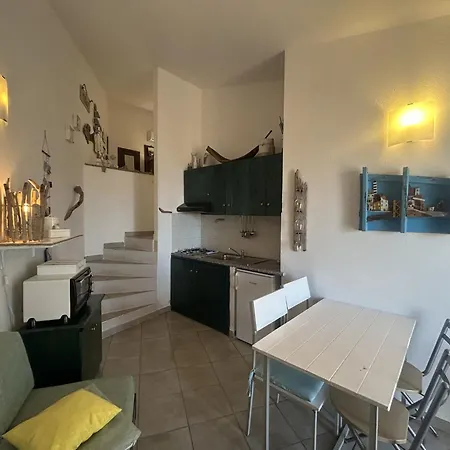 Nyaraló Domus De Janas *