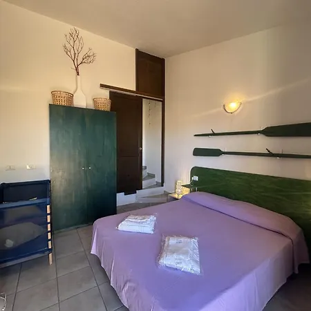 Nyaraló Domus De Janas