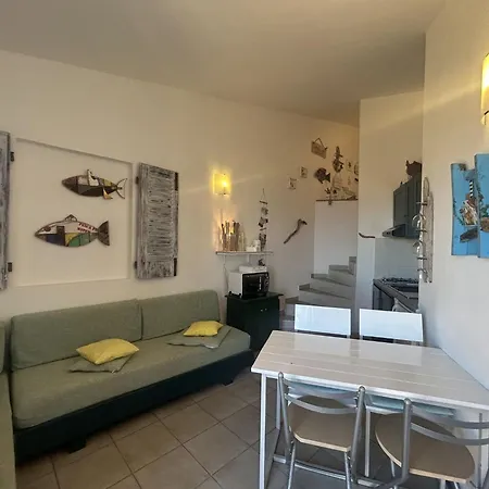 Nyaraló Domus De Janas