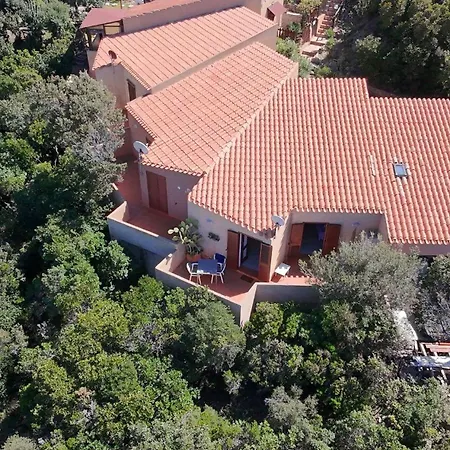 Nyaraló Domus De Janas